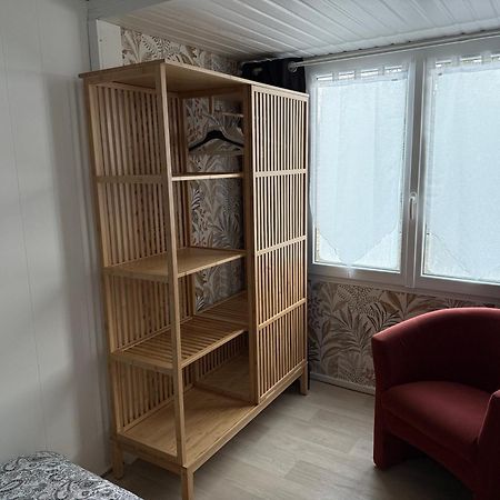 Chalet Charmant Monika Avec Piscine Yvoir Exteriör bild