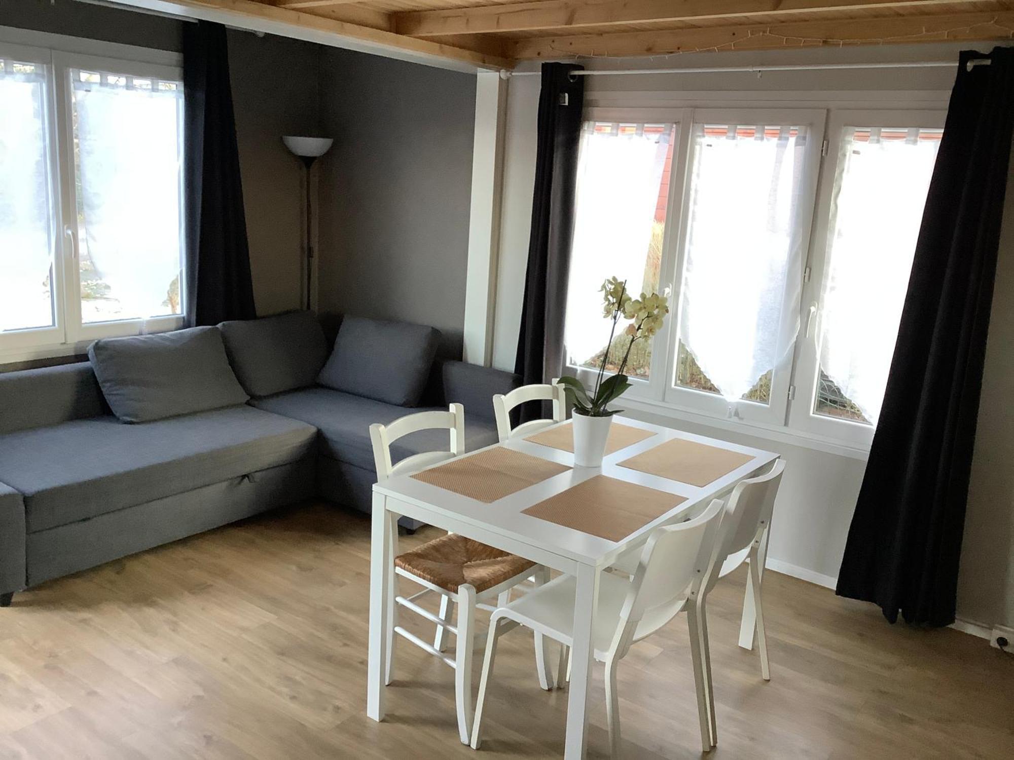 Chalet Charmant Monika Avec Piscine Yvoir Exteriör bild